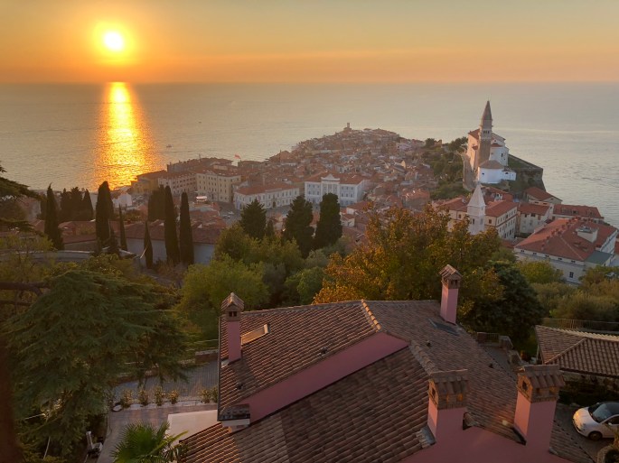 97d35339-3420-42dd-8255-709361dc0b90